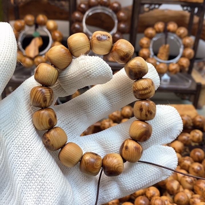 柏木太行崖柏1.3 1.4老型瘤疤