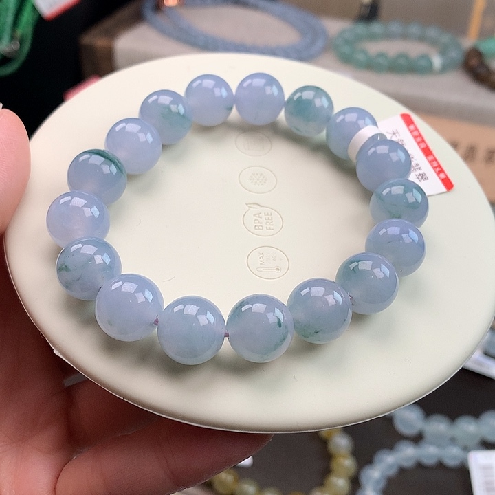 翡翠未镶嵌手链冰润春彩，品质高种老，炸