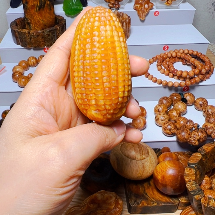 木质非金属琥珀木玉化把件