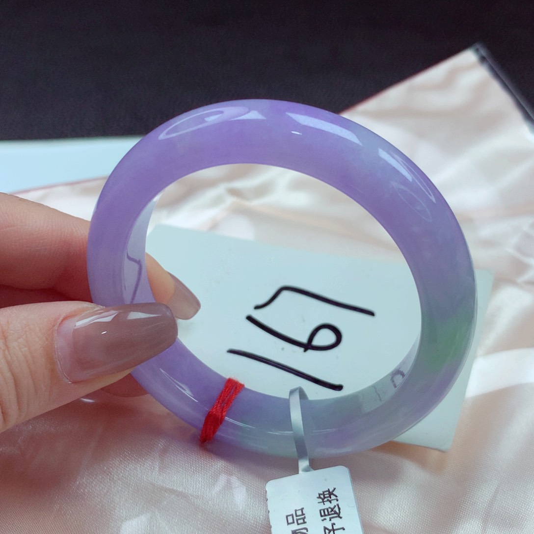 翡翠手镯未镶嵌手镯52