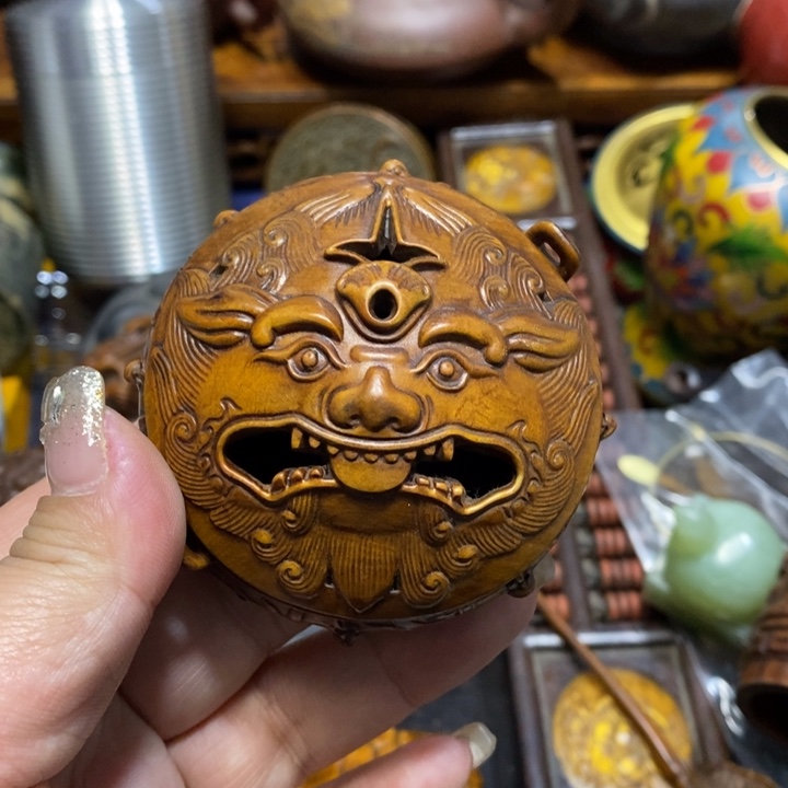 端景台紫檀木类陶瓷艺术的发展和艺术创作