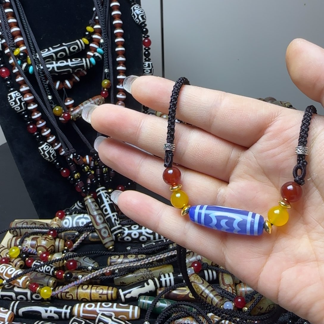 玛瑙/玉髓合金颈饰