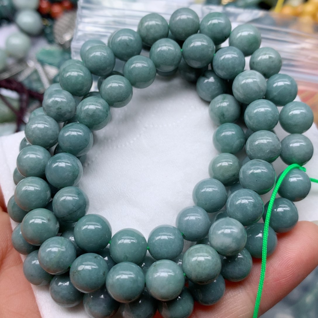 翡翠颈饰未镶嵌吊坠