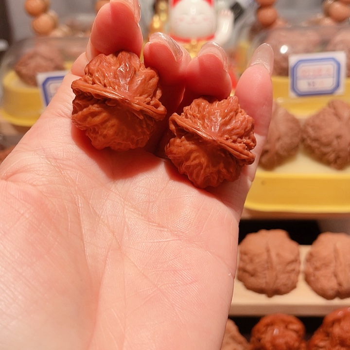 文玩核桃把件京八棱