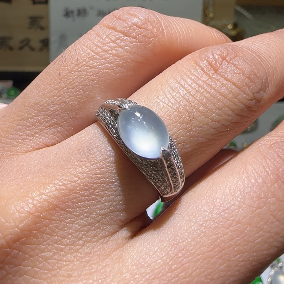 【闪购商品】翡翠戒指18K金镶嵌缅甸