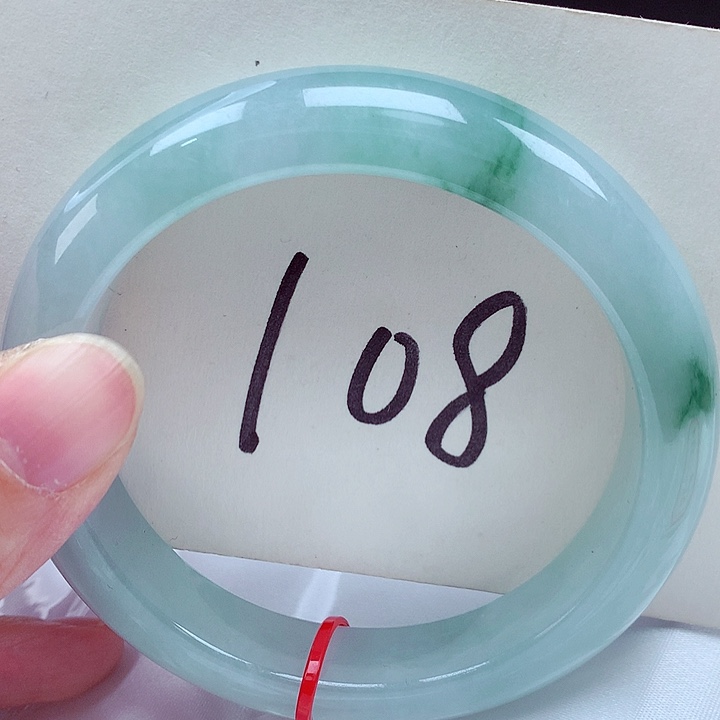 翡翠未镶嵌手镯翡翠