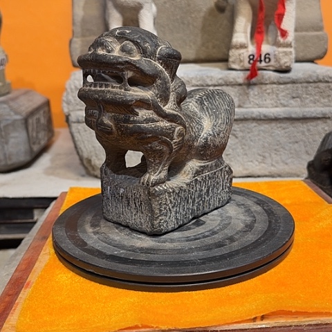 有机玻璃摆件室内