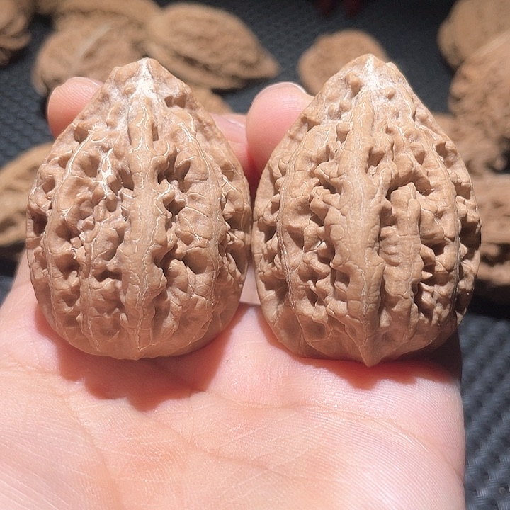 文玩核桃把件豆粒纹39度