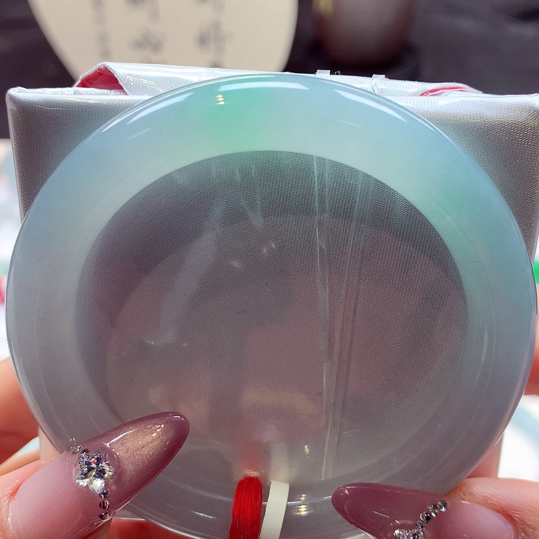 翡翠手镯未镶嵌圆条10号66