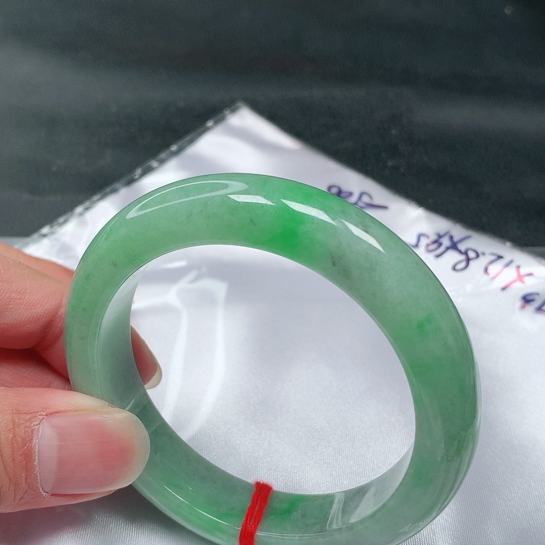 翡翠手镯未镶嵌117号