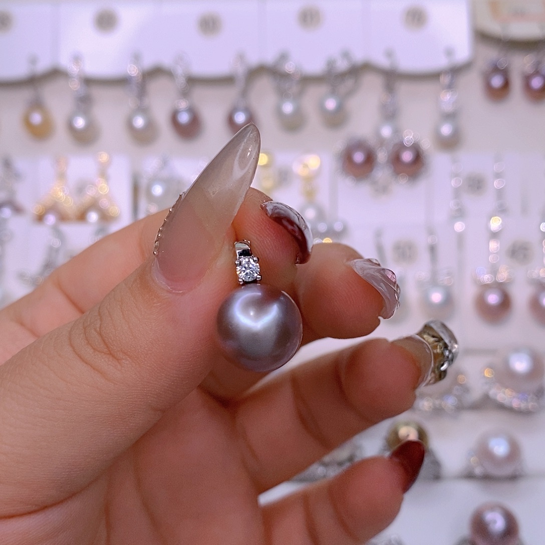 未镶嵌颈饰淡水珍珠