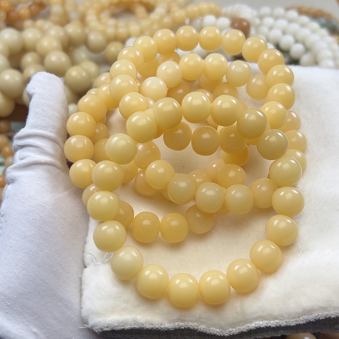 菩提根/象牙果吊坠13干磨婴儿几乎极限弧纯黄