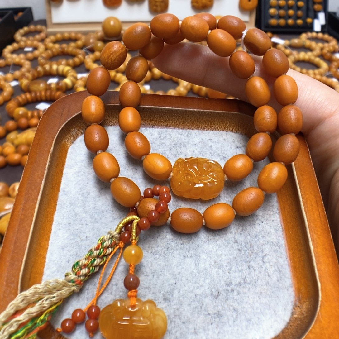 蜜蜡手链未镶嵌蜜蜡