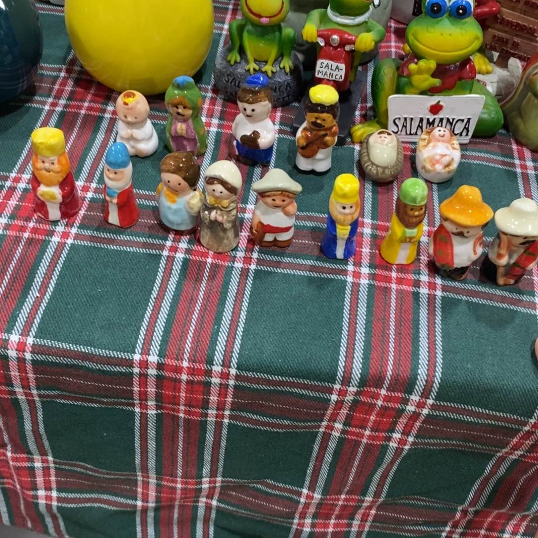 瓷片9个小人9.9米包邮