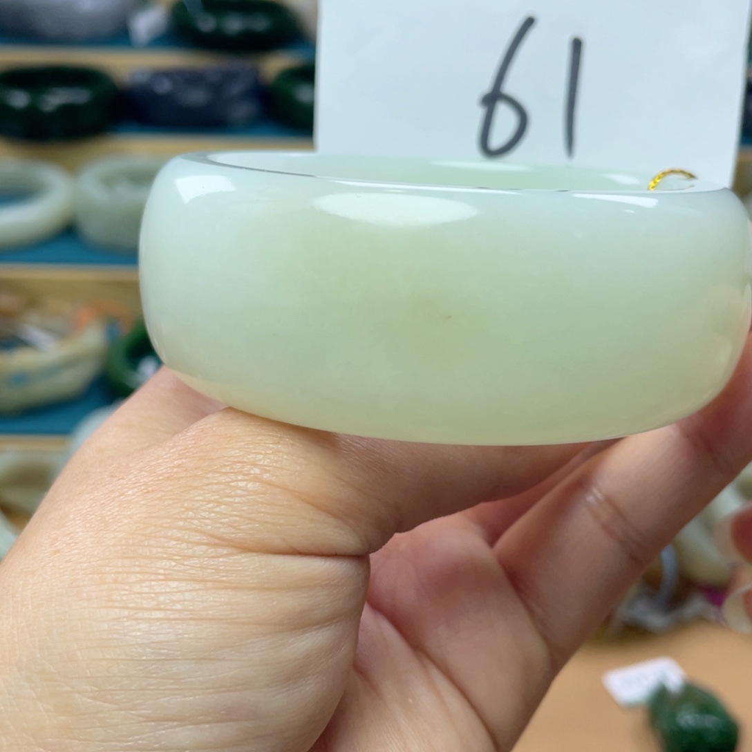 未镶嵌手镯和田玉圈口62