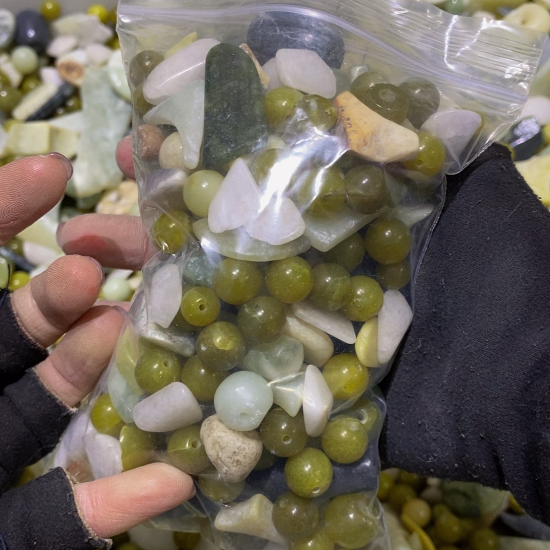 蛇纹石玉其他未镶嵌302