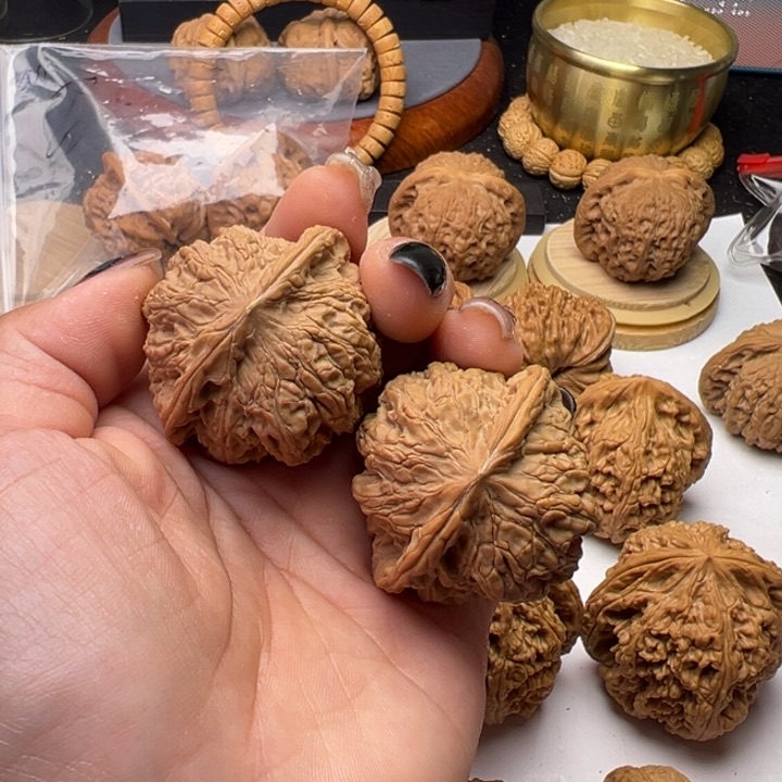 文玩核桃把件41全品龙洞裕