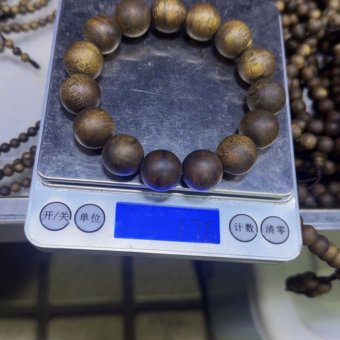 沉香手串1.5规格17克➕