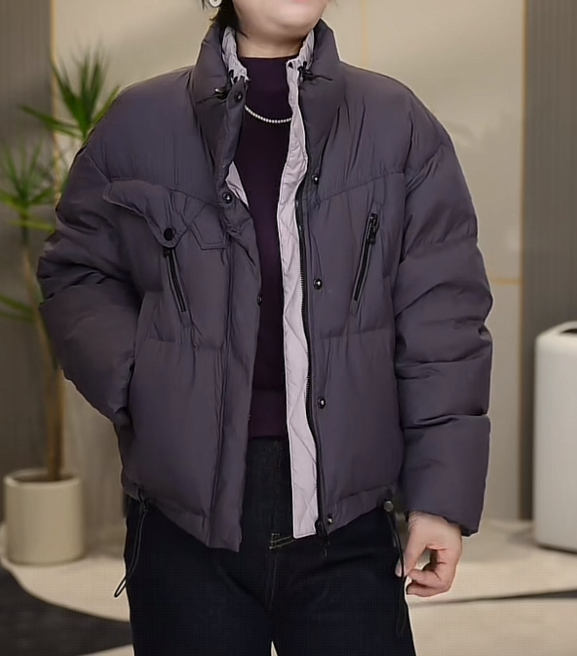 【卿她】撞色短款羽绒服秋冬新款女后背皮标时尚羽绒外套小个子