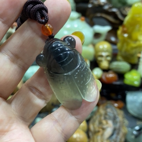 蛇纹石玉未镶嵌手把或挂件