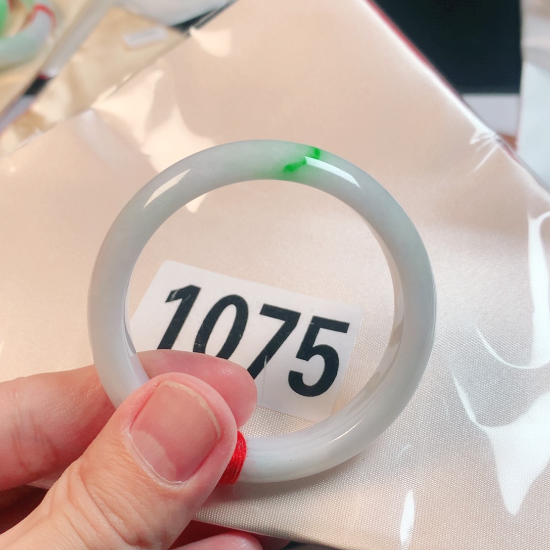 翡翠手镯未镶嵌翡翠手镯1075