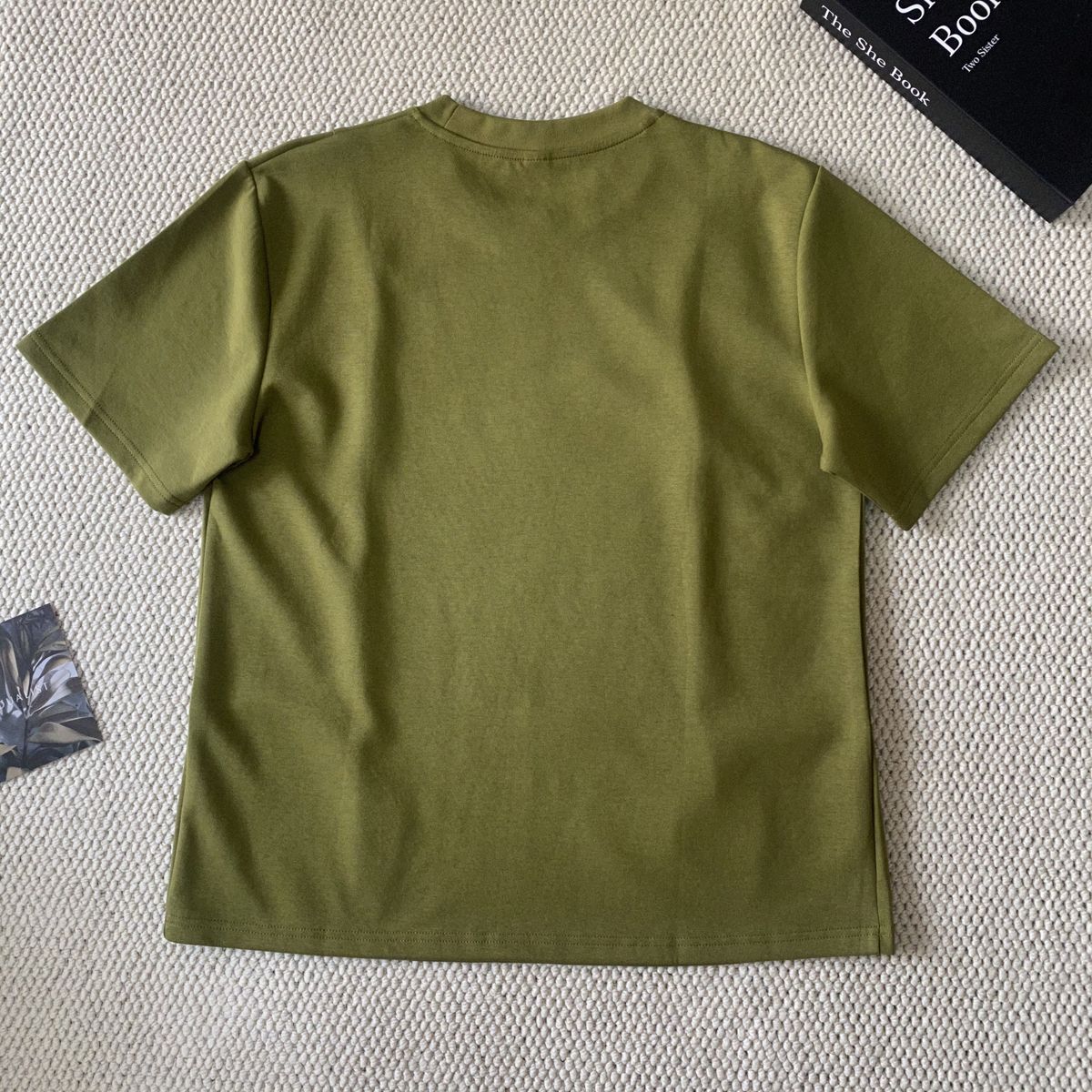 短袖休闲风宽松型圆领0g透气T恤打底衫港风珠片