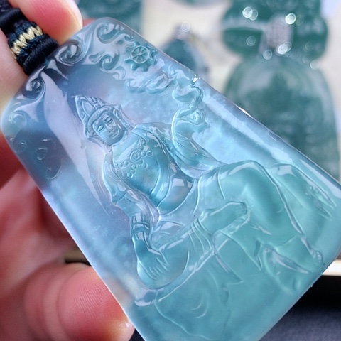 【闪购商品】翡翠颈饰未镶嵌天然