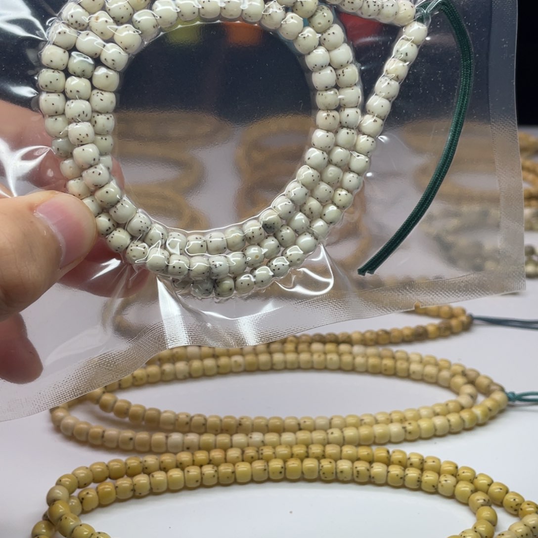 星月菩提手串东****烤65 108 56