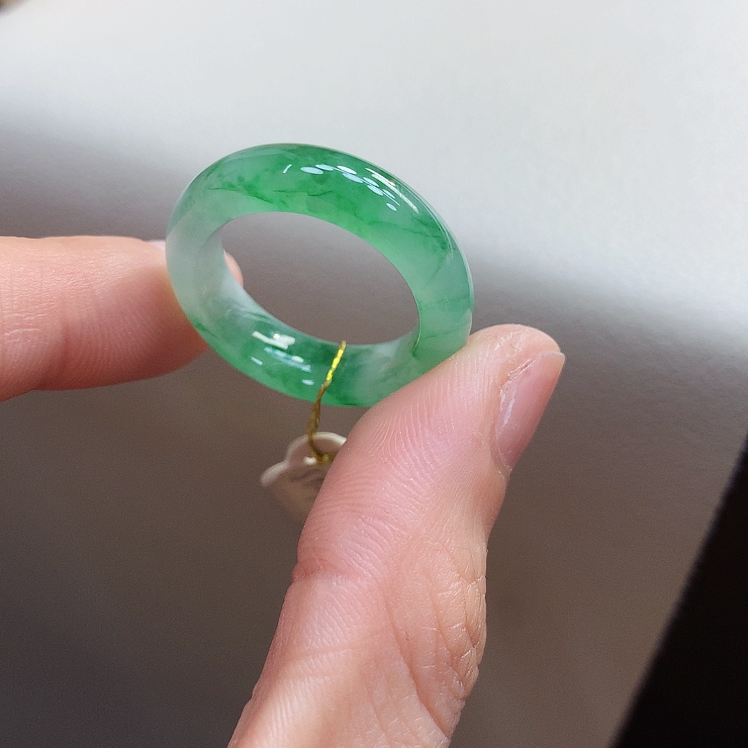 翡翠戒指未镶嵌18号