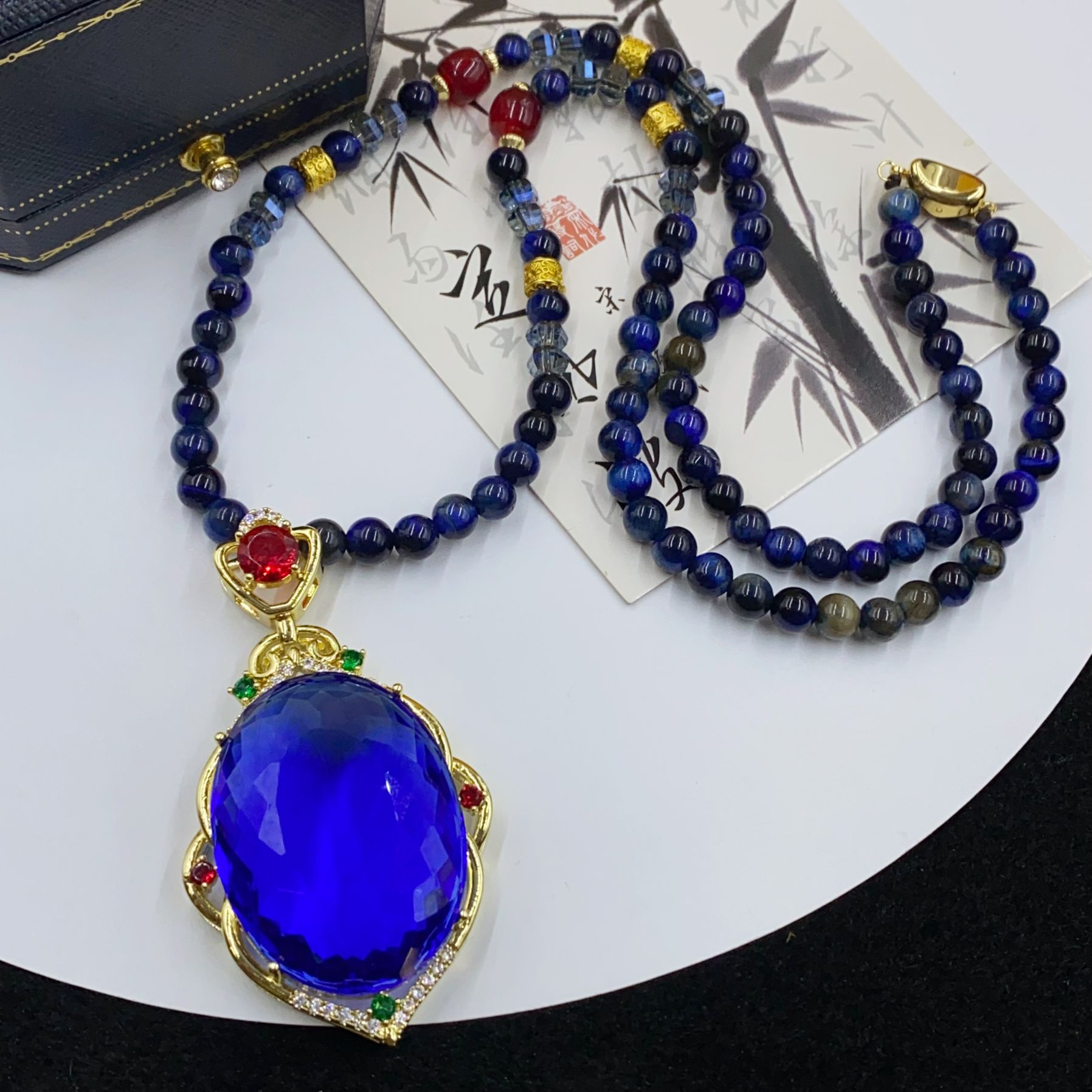 4029  蓝色椭圆切割吊坠时尚百搭多样性发货