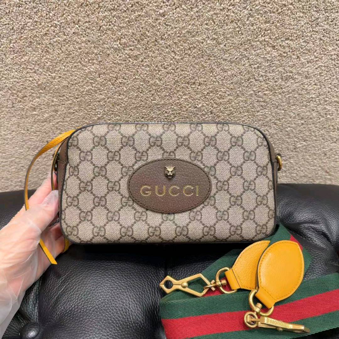 99新 GUCCI/古驰 古驰/Gucci 老花虎头相机单肩斜挎包！尺寸：24