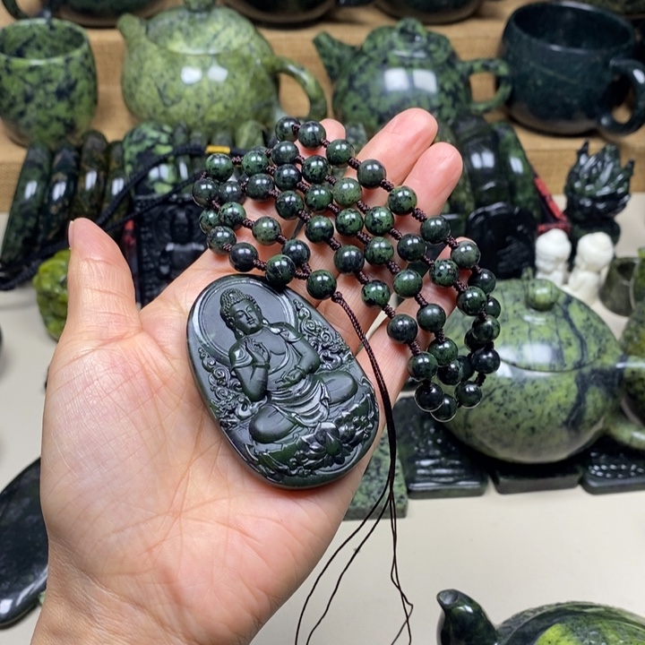 黄***问蛇纹石玉未镶嵌项链药王石大日如来