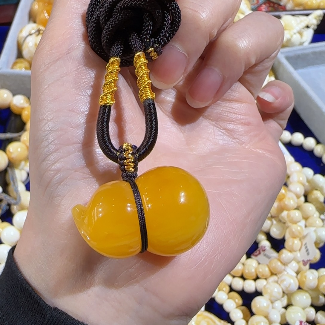 -***-琥珀未镶嵌裸石蜜蜡