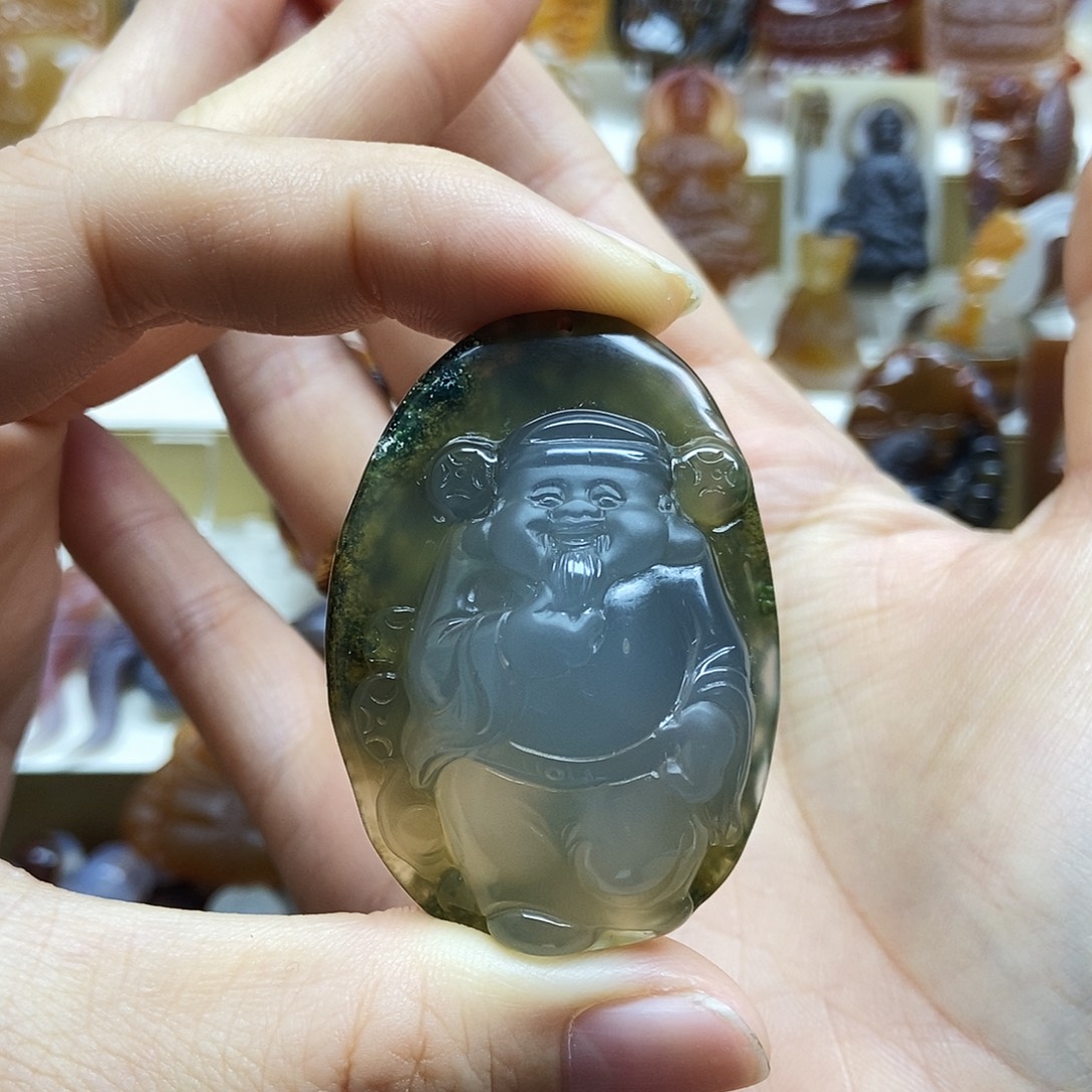 用***满玛瑙/玉髓未镶嵌颈饰