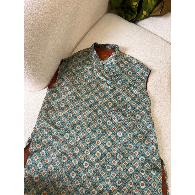 南油朱朱翠花提花衬衣无袖0018