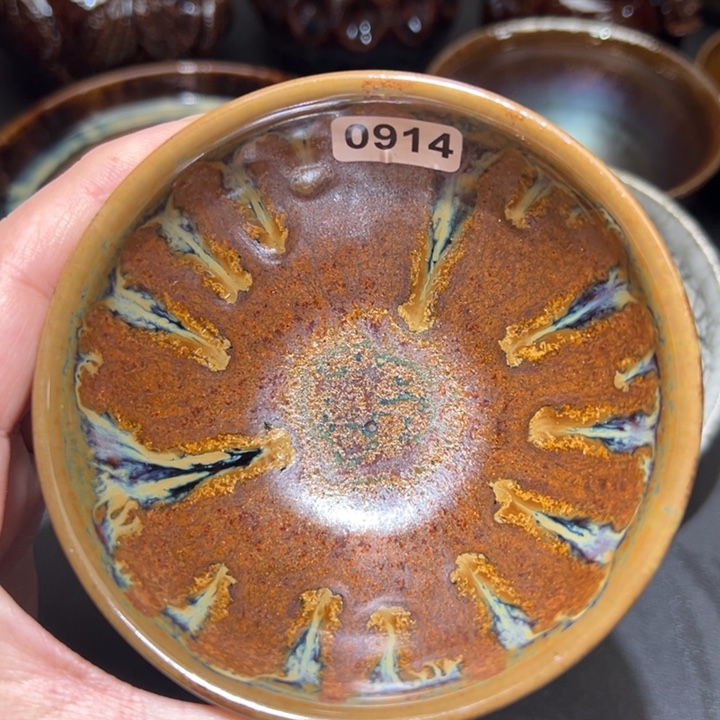 茶盏元旦快乐，天天快乐914