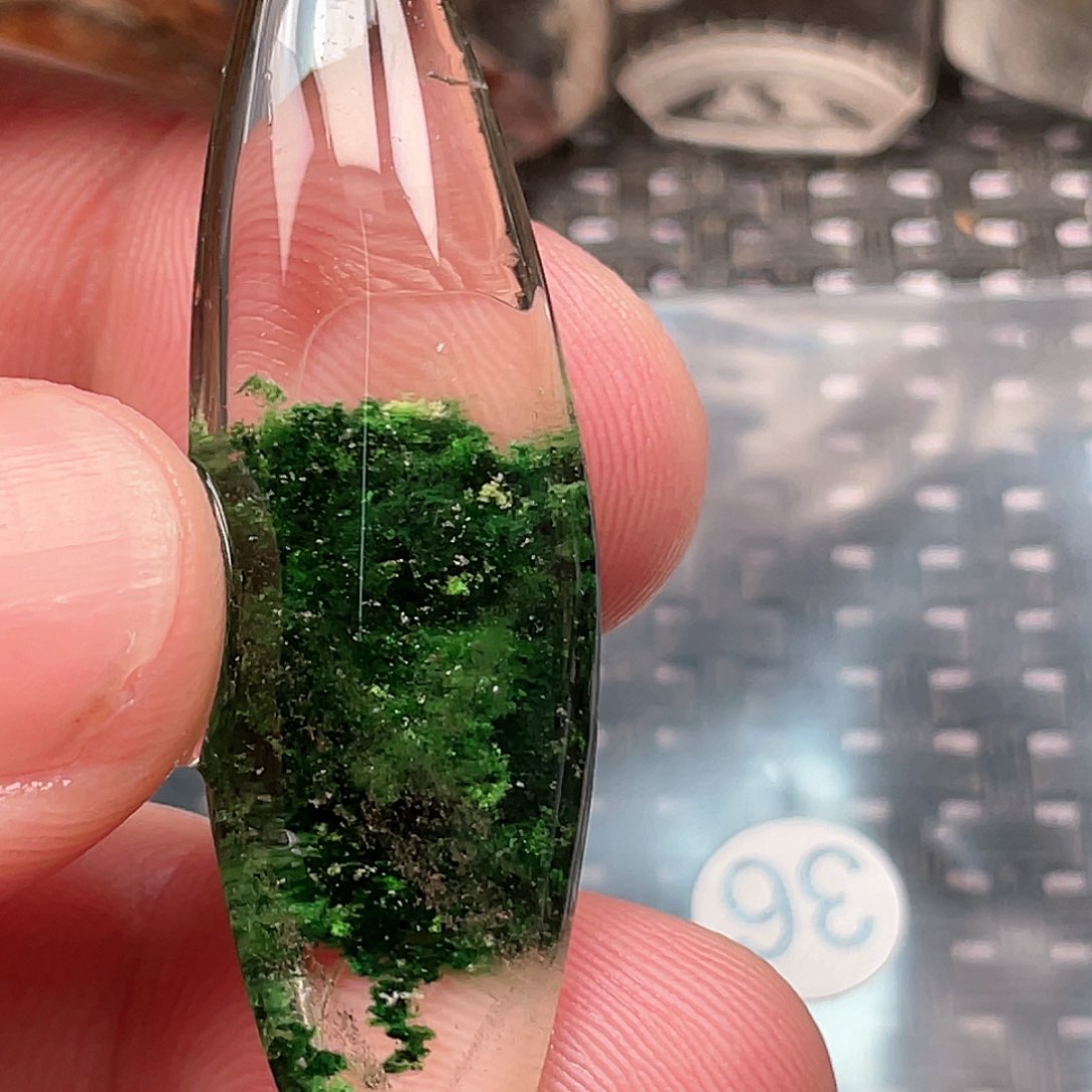 【闪购商品】颈饰未镶嵌水晶郭*哥