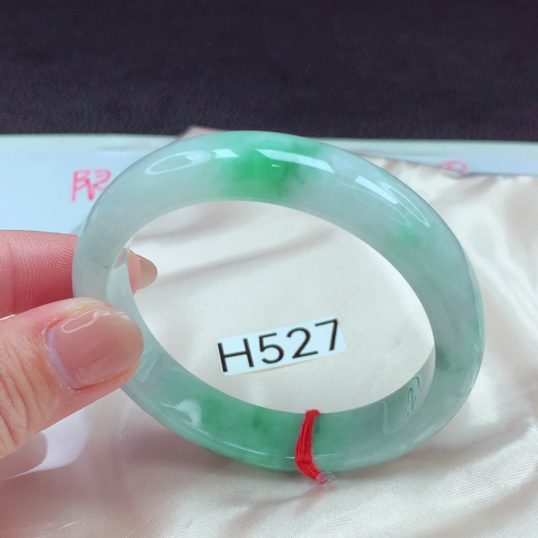 翡翠手镯未镶嵌手镯88