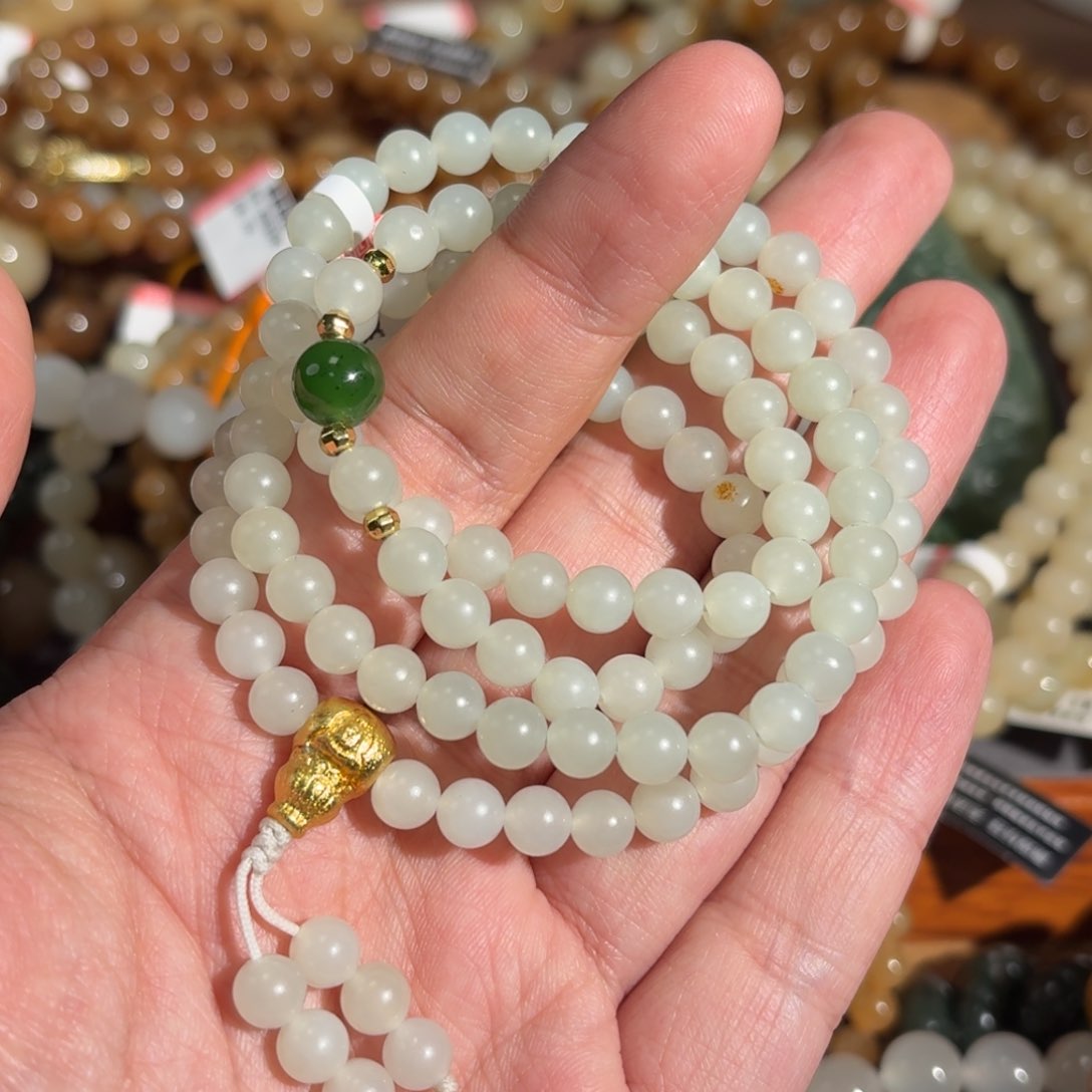 和田玉手串未镶嵌