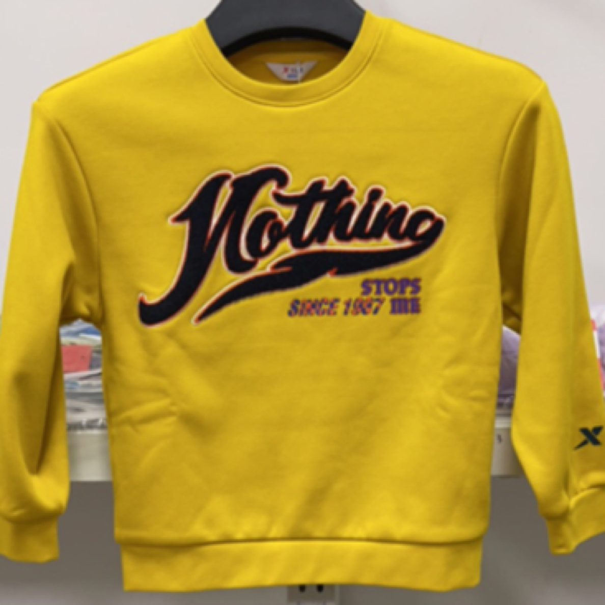 特步儿童套头卫衣加绒字母209015