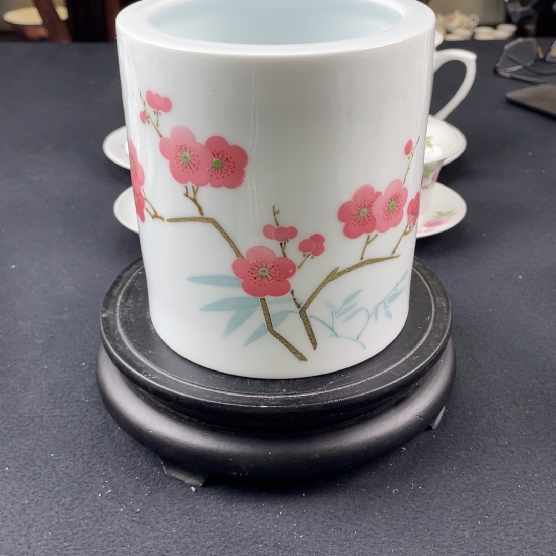 瓷片轻工业陶瓷研究所
