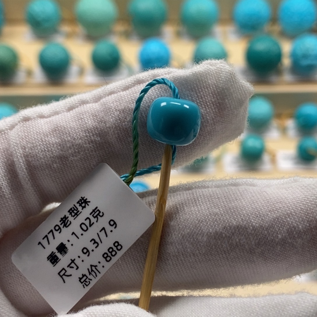 绿松石未镶嵌精品高瓷绿松石哦