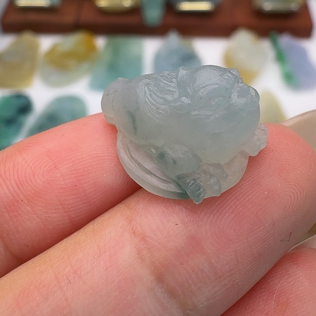 定制翡翠未镶嵌毛货