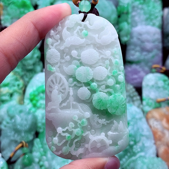 翡翠未镶嵌吊坠(不含链)