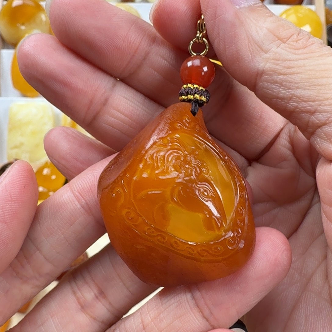 蜜蜡颈饰未镶嵌蜜蜡