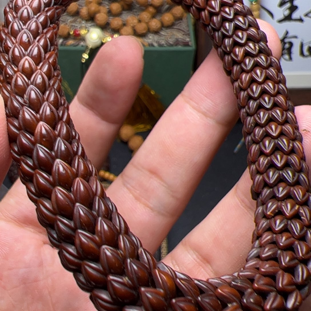 猴头核桃吊坠啦啦啦