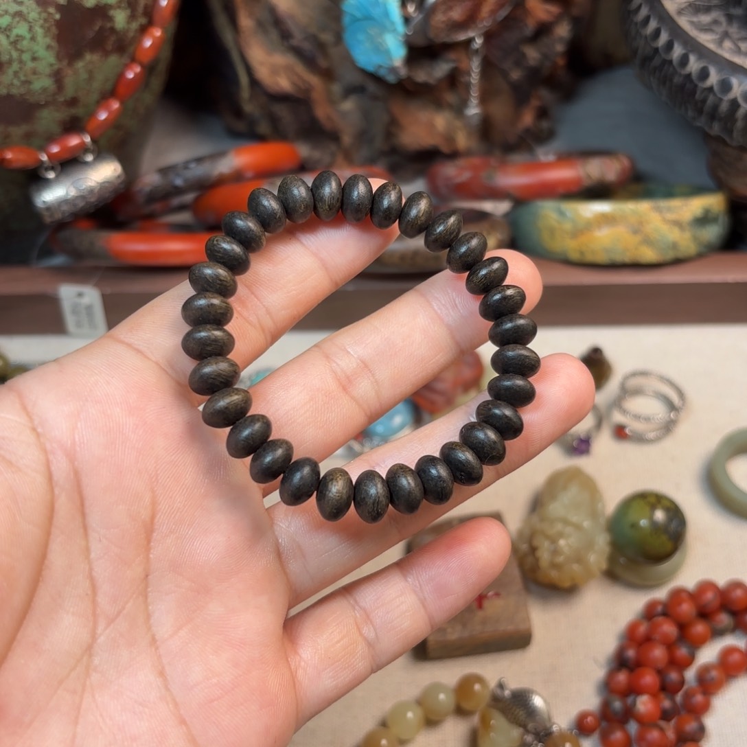 岫岩河磨玉（透闪石质玉）手链未镶嵌