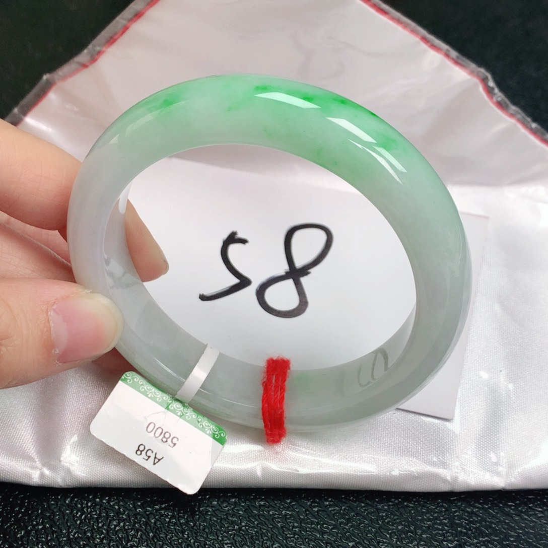 翡翠手镯未镶嵌58➕