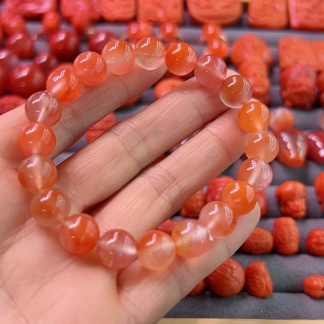 南红玛瑙手链未镶嵌