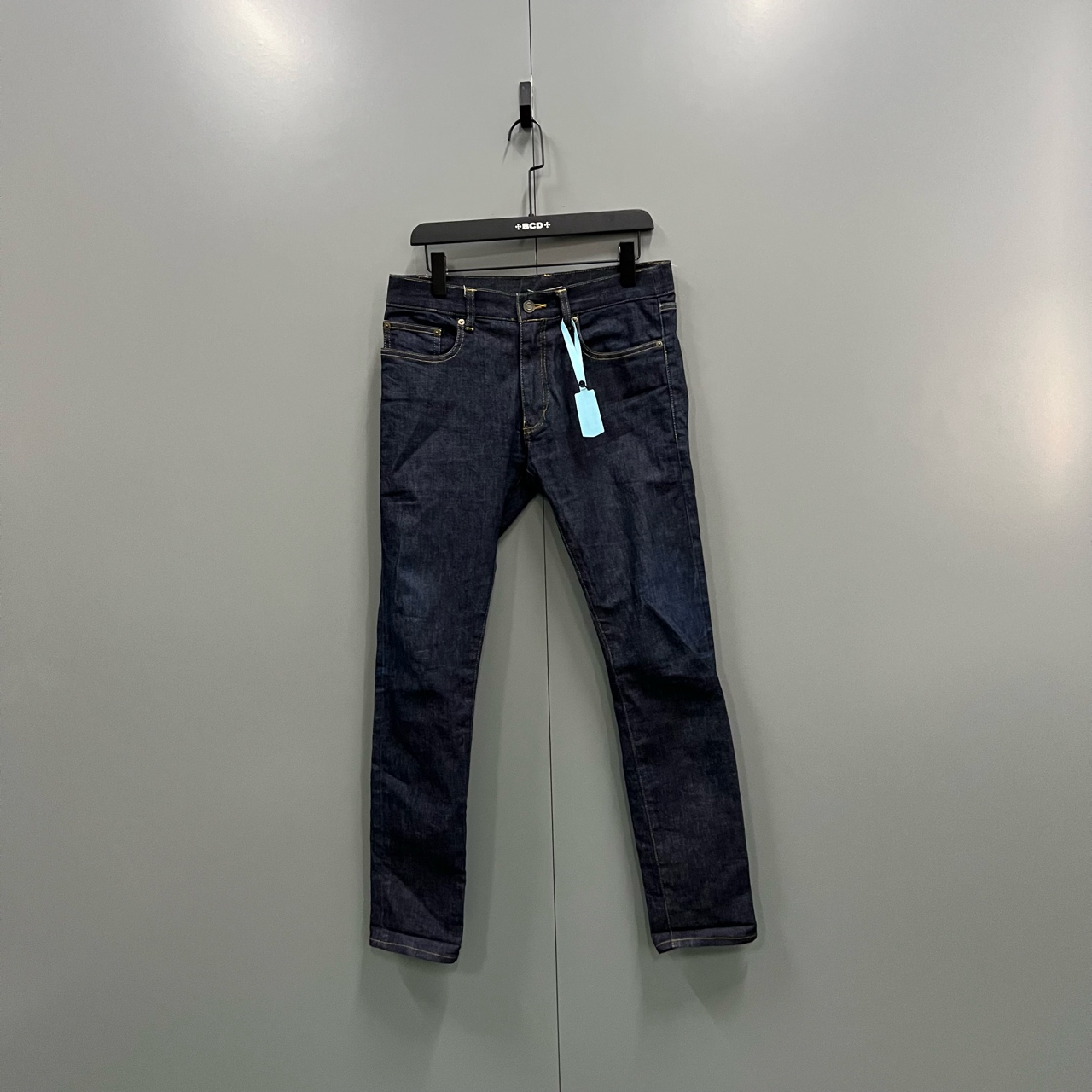 95新 YSL/圣罗兰 （cc）深蓝色牛仔裤 31码/9fg205930